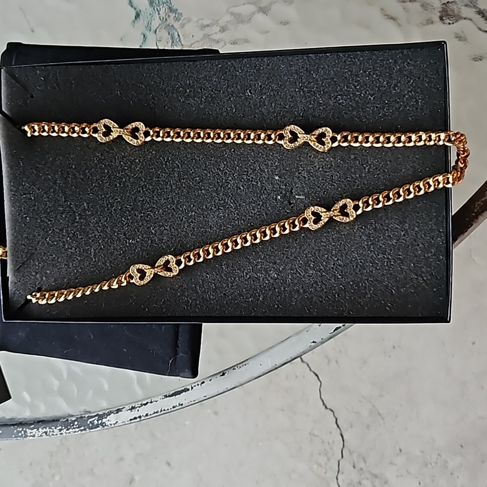 Gold chain womens necklace with faux diamond bows